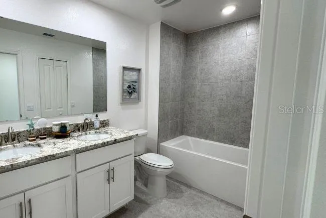 Model home - actual features may vary.