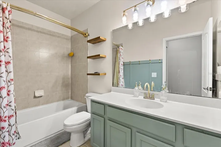 Full bathroom