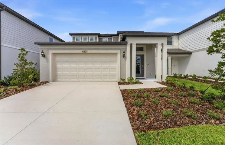 Pinecrest Exterior
