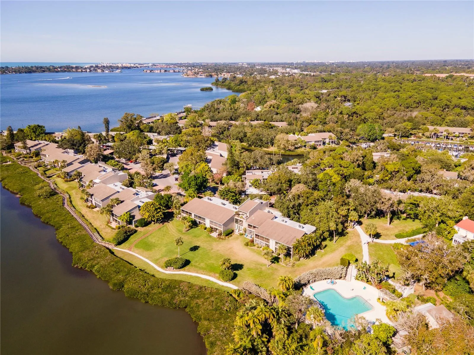 Overview of Wilbanks pool (one of six) within Pelican Cove