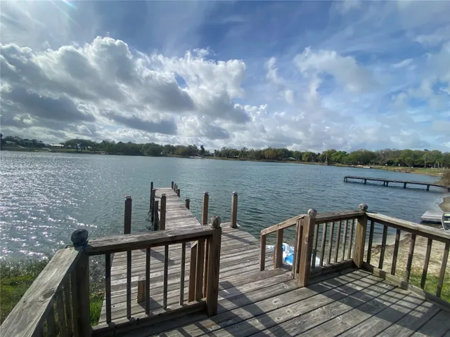 The deck allows you to enjoy more of Saint Anne Lake so you can have more fun in the sun.
