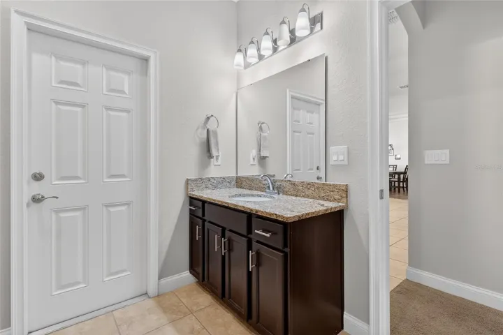 Bath 3 opens to lanai
