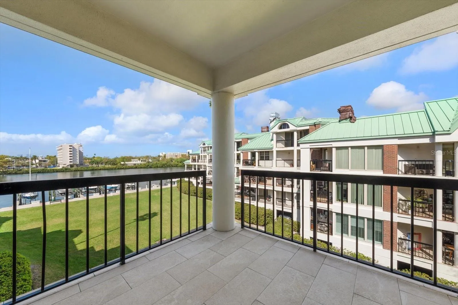 1st level balcony
