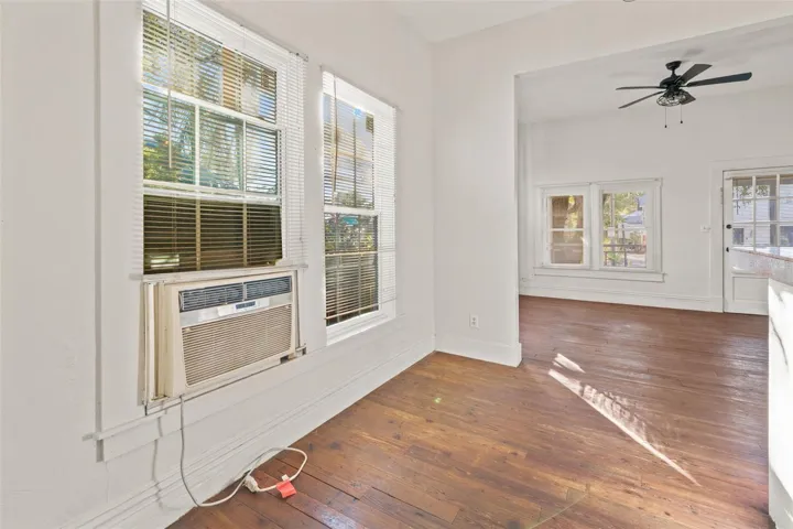 Dining nook off of kitchen