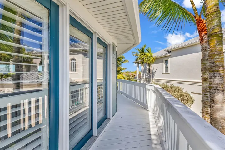 wrap around walkway