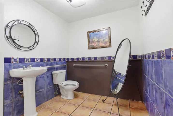 1170