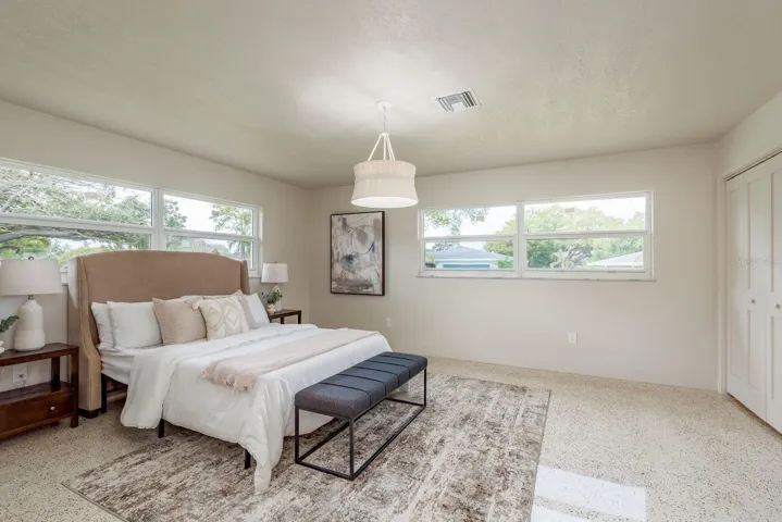 Primary suite