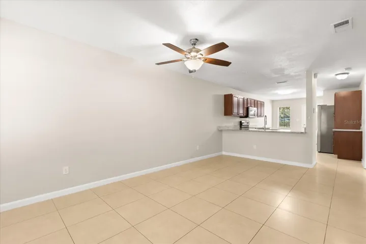 Entryway-Living Room