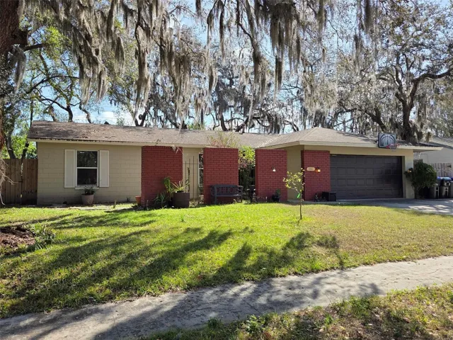 3545 Greenfield Ave Orlando - 3/2 with 2 bonus rooms