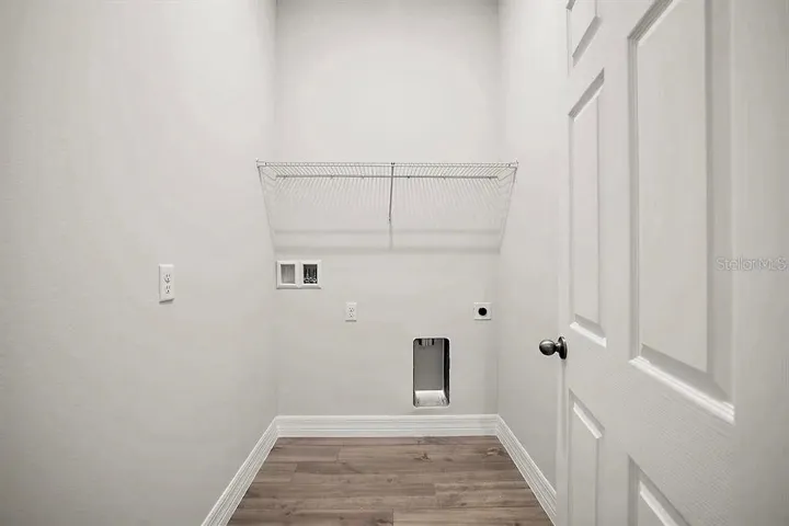 Laundry Room inside