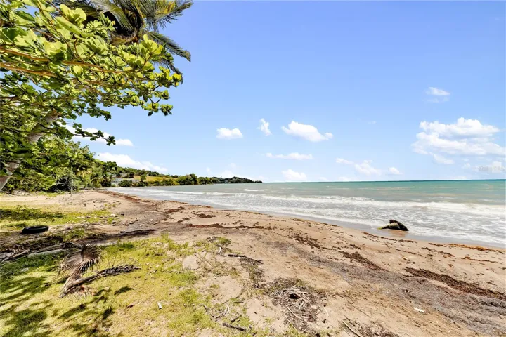Beach Access Area