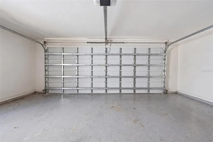 2 CAR GARAGE