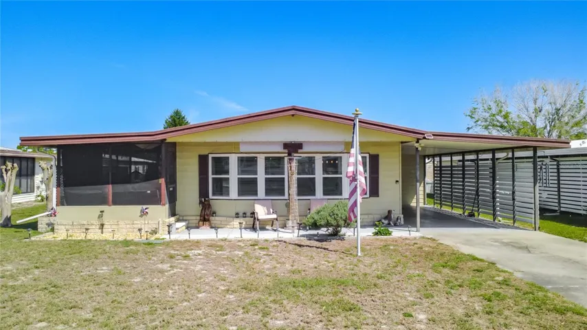 Front with Screened in Porch
