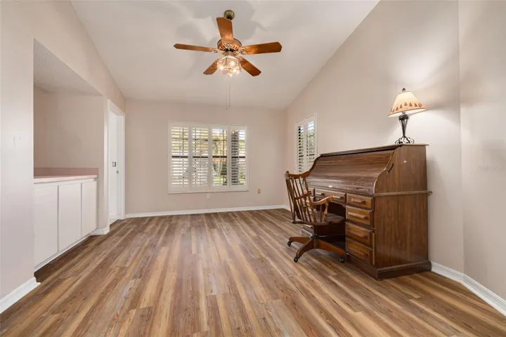 Office/Bedroom 4
