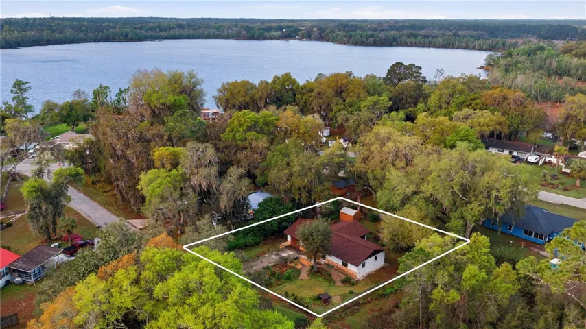 Ariel view of home in relation to North Lake