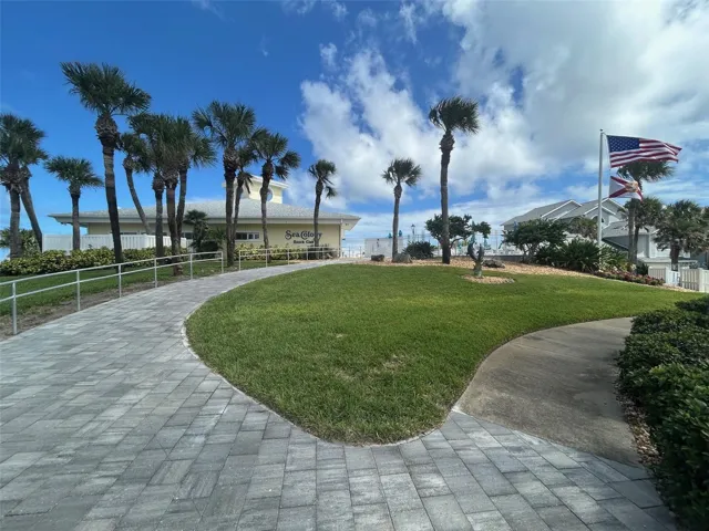 Entrance to beautiful clubhouse