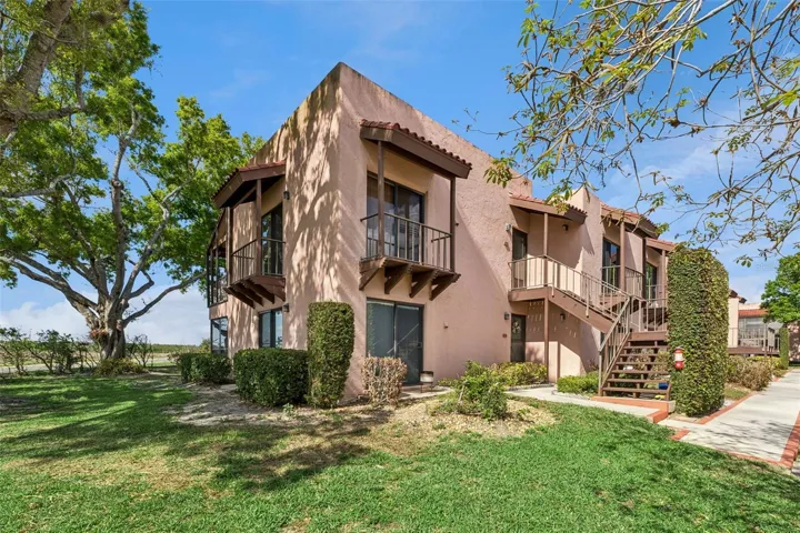 End Unit exterior view