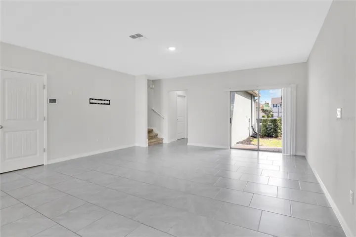 Bright and open living area with plenty of natural light.