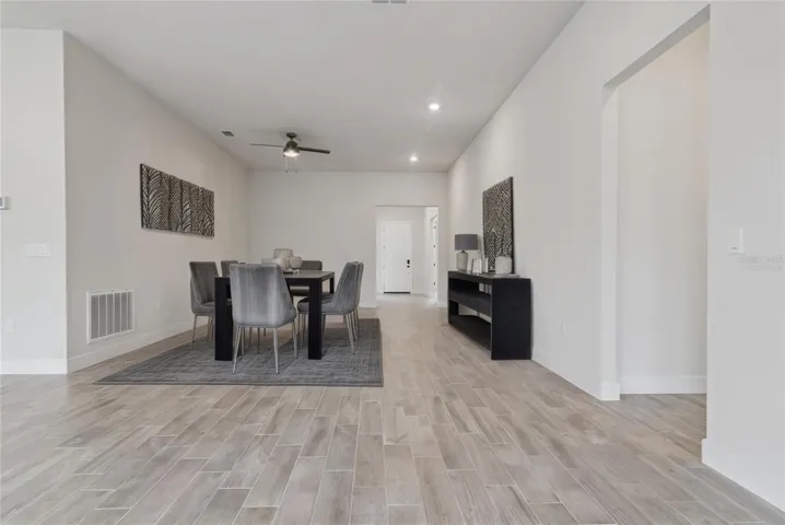 virtually staged dining room.