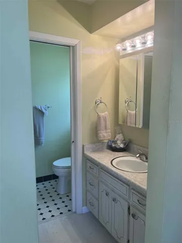 1170