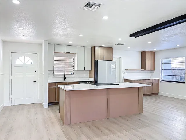 Front Entrance & Kitchen