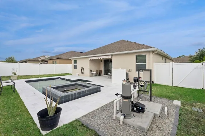 Modern Pool Filtration & Outdoor Entertaining Space