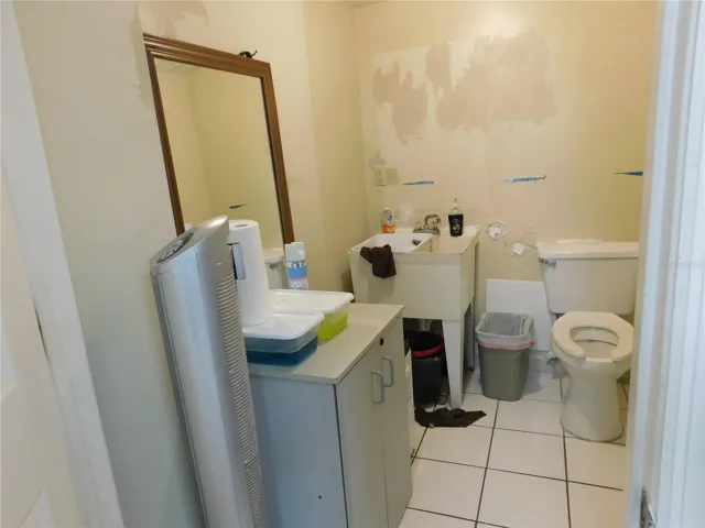 additional utility/bathroom