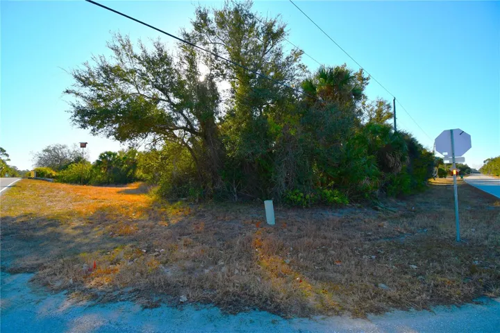 View of corner of Wintergarden and Como