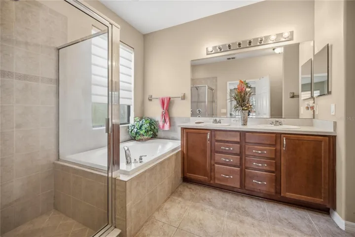 Primary Owners Ensuite Bathroom- Downstairs