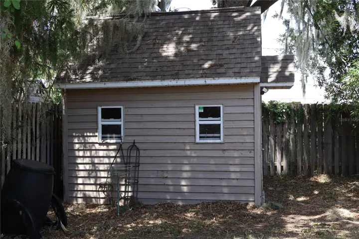 Shed