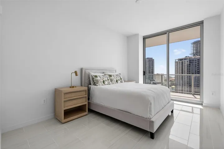 Guest Bedroom #1