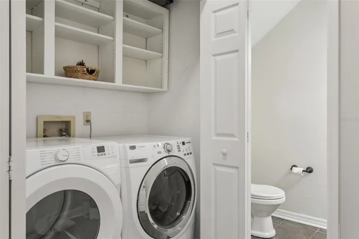 laundry/powder room