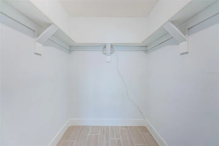 Walk-in closet