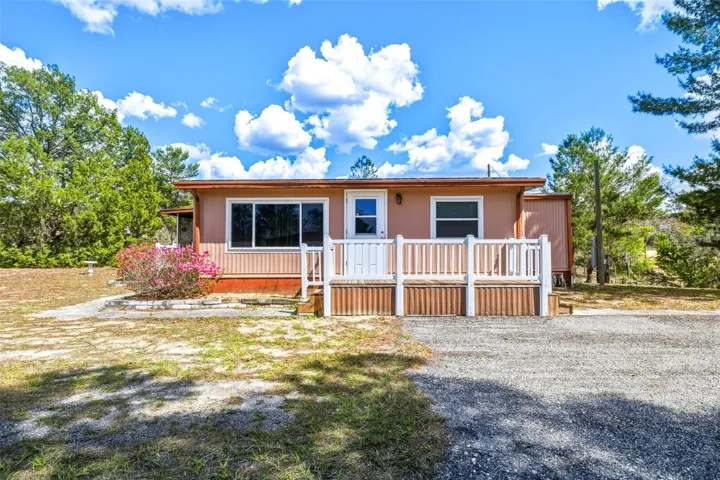 Welcome to 5590 W McDowell Ln