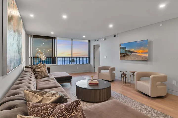 Luxury Siesta Key Living