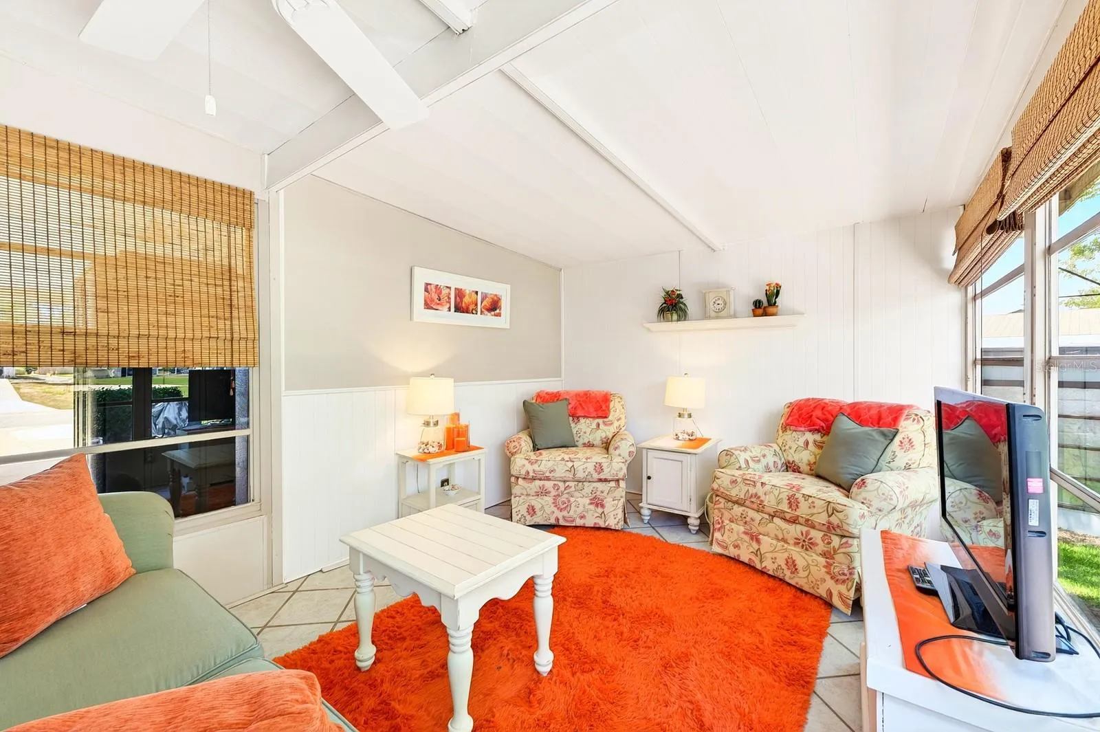 Additional flexible space in the enclosed Florida Room.