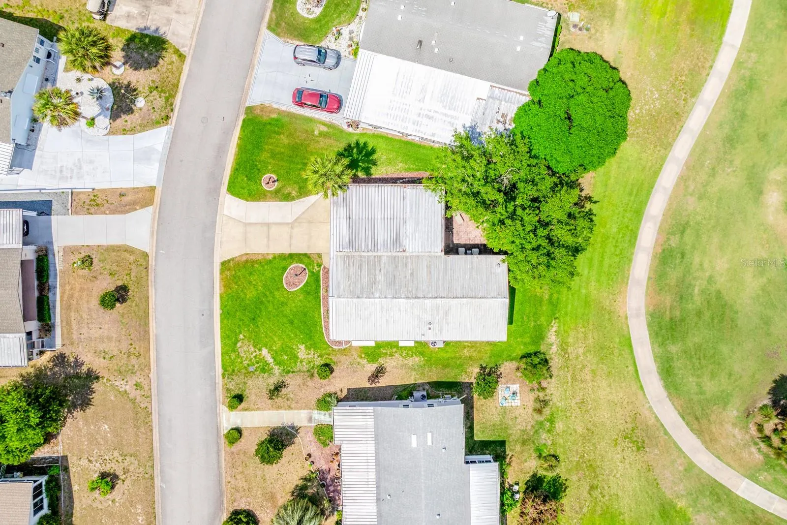 Nice sized golf course lot.