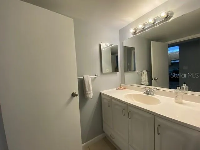 1170