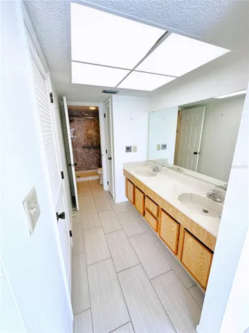 M Bath