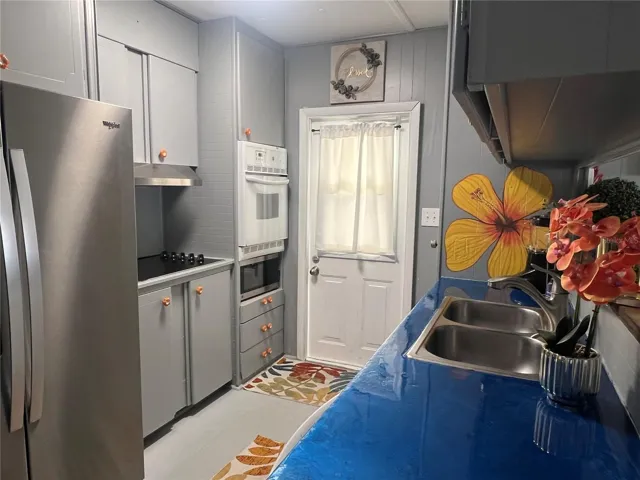 1170