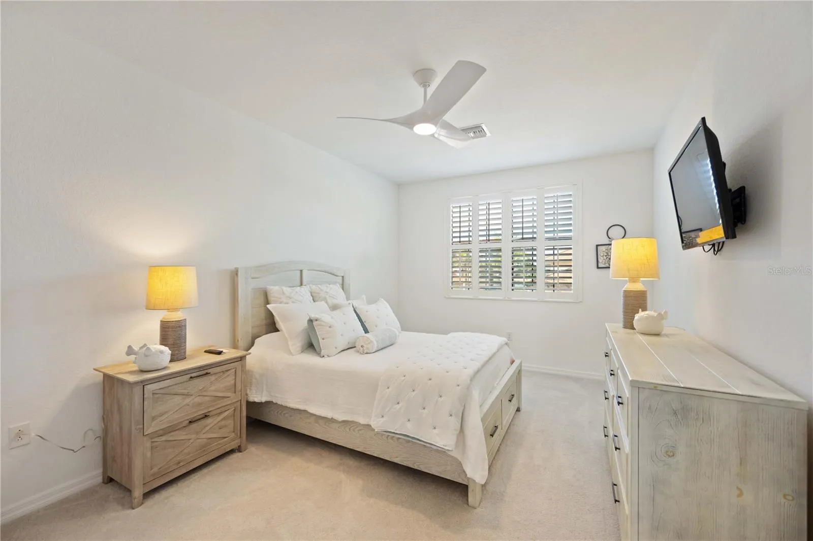 Bedroom 2 - Queen Bed, Television, dresser, night stands