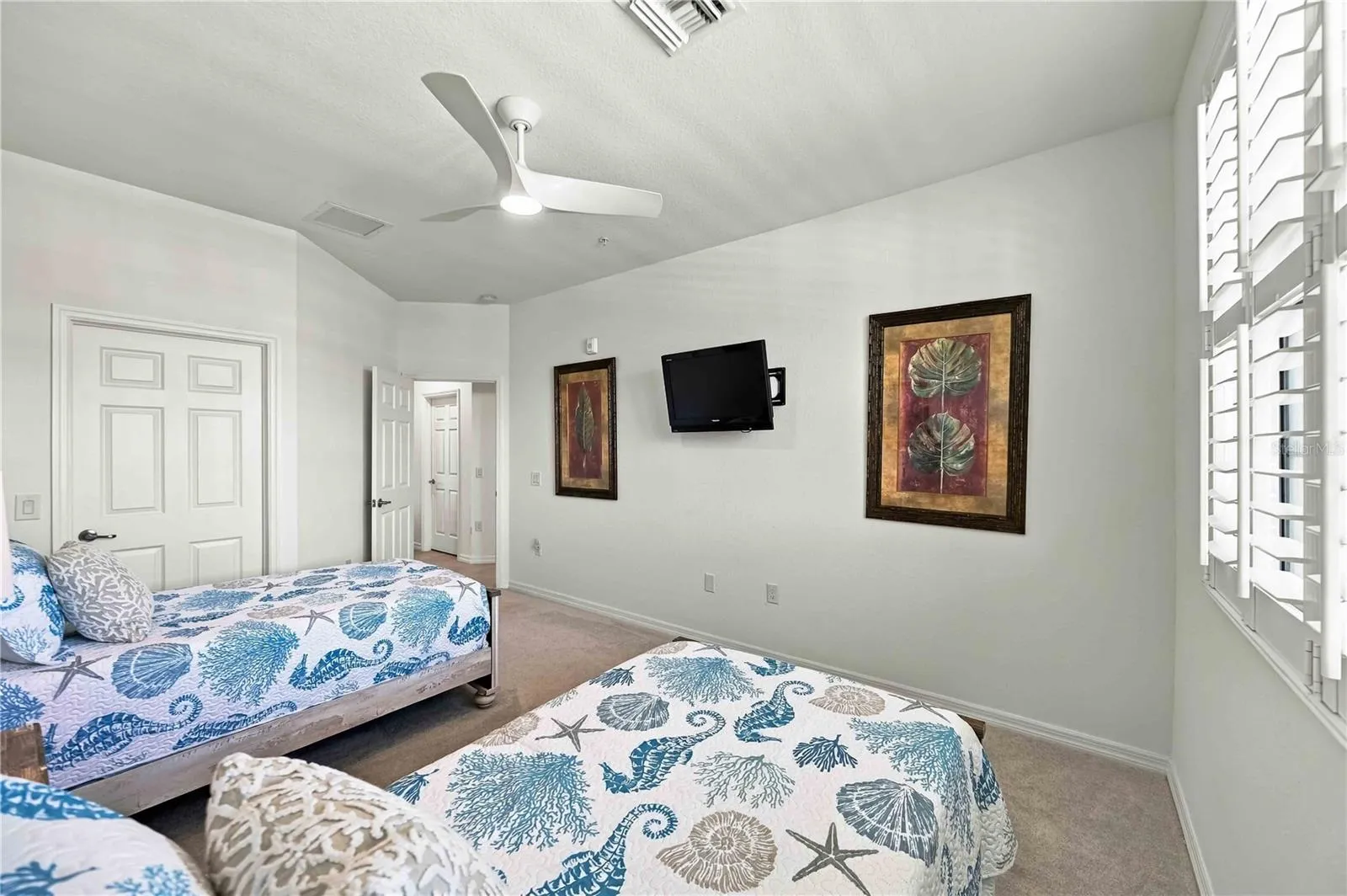 Bedroom 3 - Twin Beds