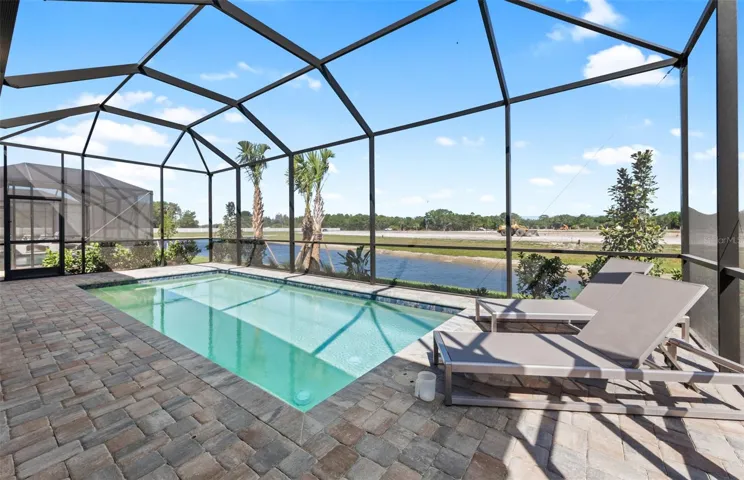 PHOTOS FROM MODEL HOME