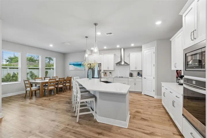 Kitchen - Dining
