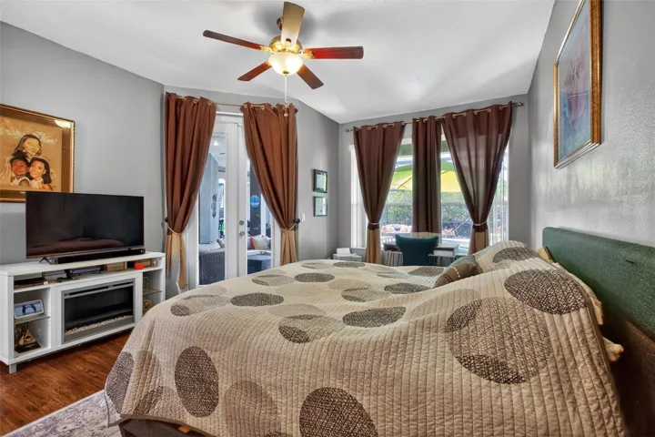 Primary suite opens to lanai