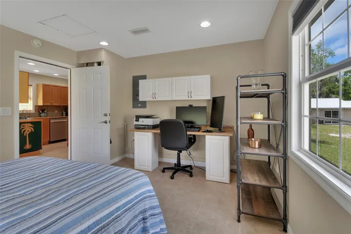 Hone #2 Bedroom #1