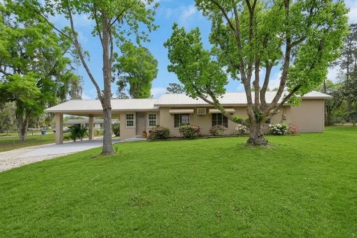 THIS SHOT HAS BE ALTERED TO GREEN THE GRASS.