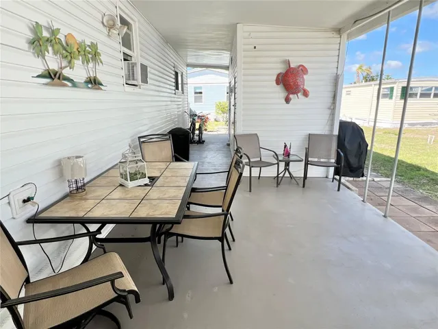 Several sitting areas