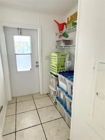 utility room with washer/dryer hookup