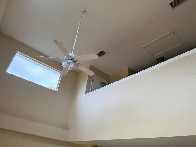 Vaulted famliy room